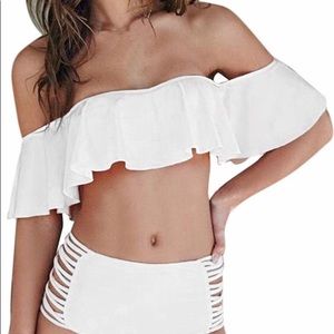 Women’s bathing suit